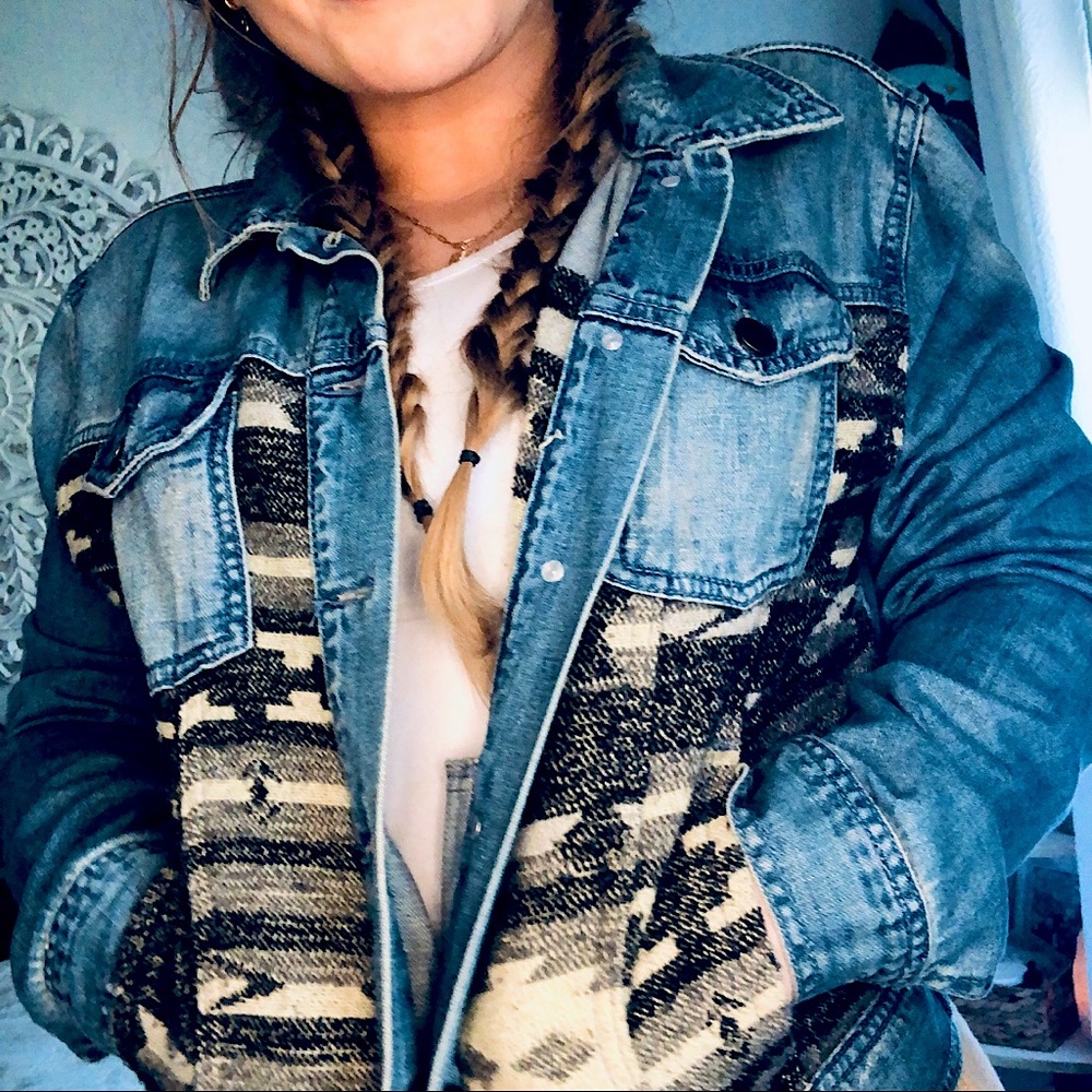 forever 21 premium denim • jean jacket with aztec